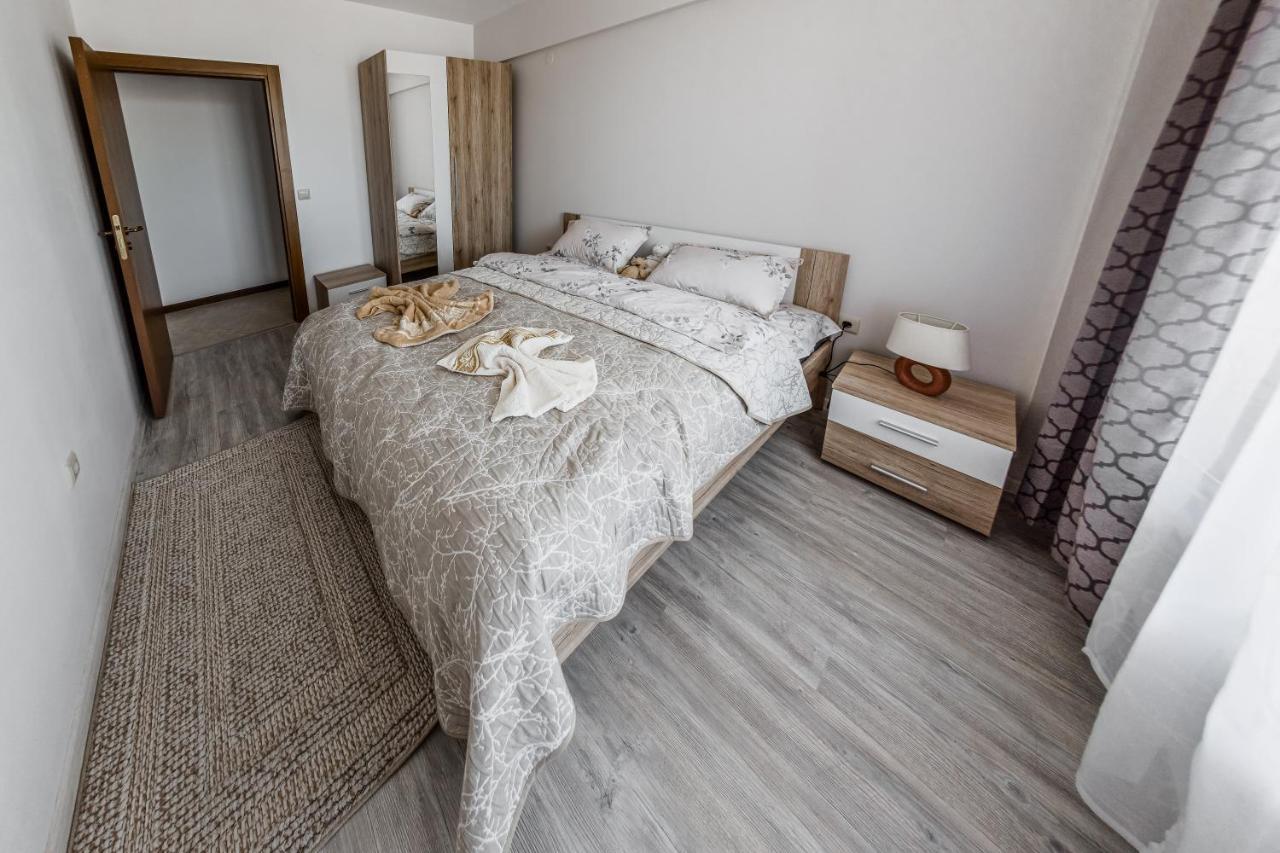 Next To Gondola. Cosy & Elegant 2 Bedroom Apartment In Neon Complex Banszko Kültér fotó